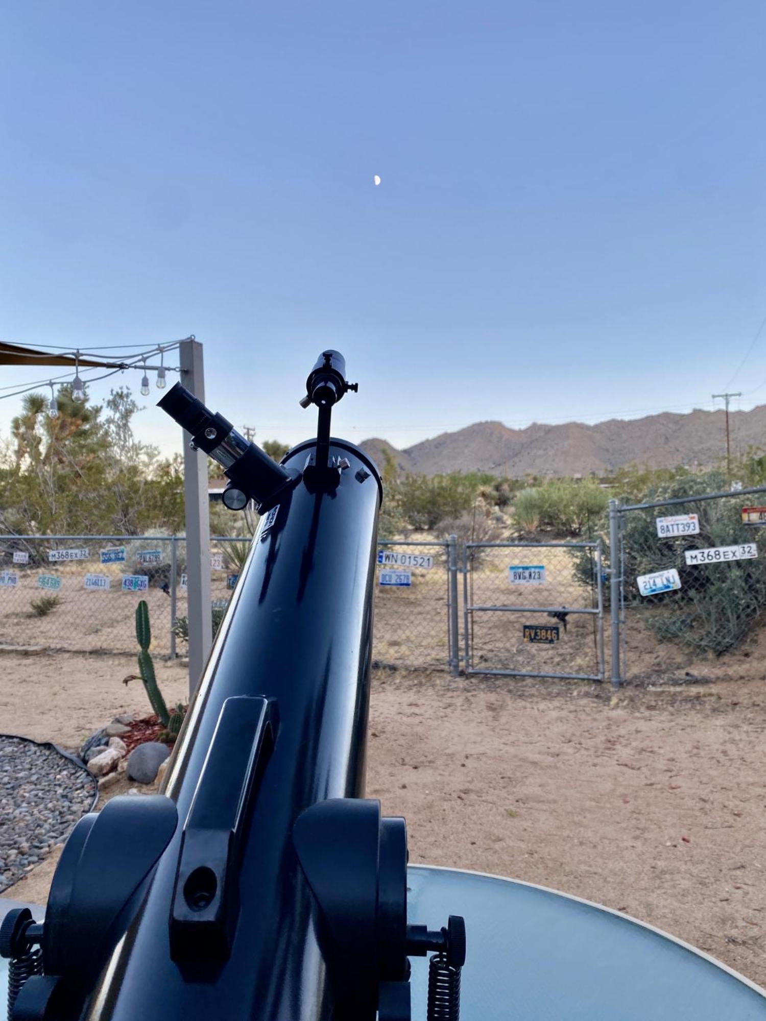 Float Pool, Hot Tub, Sauna, Views, Telescope-Skywatchers Haven Джошуа-Три Экстерьер фото
